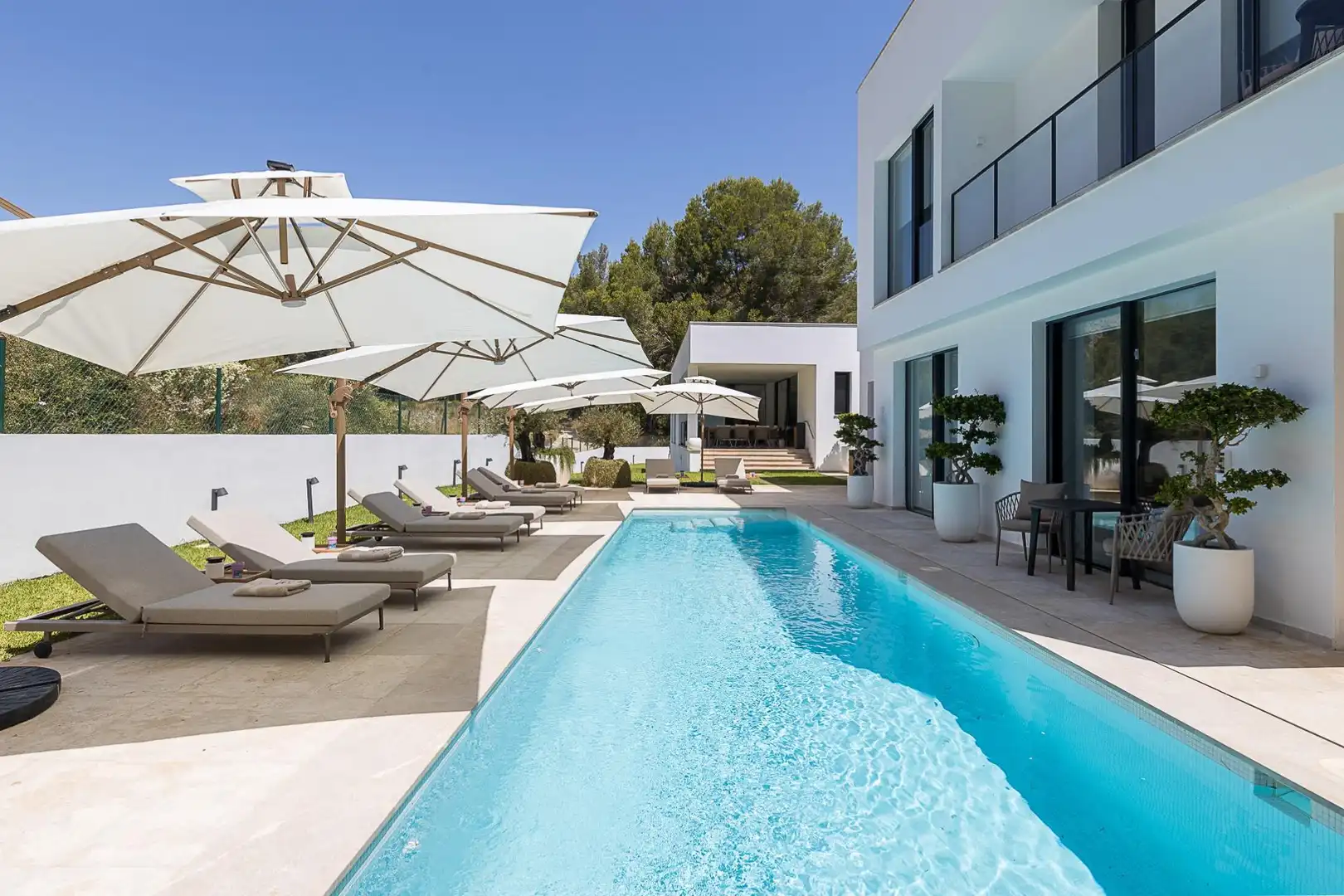 Piscina de Casa o xalet en venda en  Palma de Mallorca amb Aire condicionat, Calefacció i Jardí privat