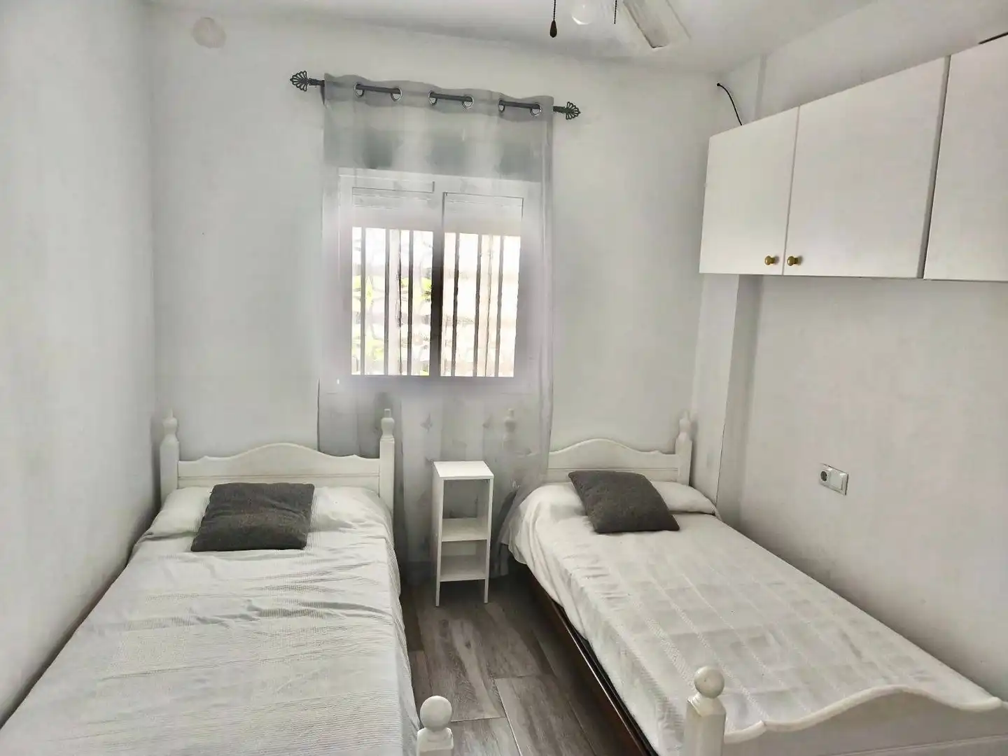 Apartament amb terrassa de lloguer a CONSTITUCIO DE LA, imagen 6