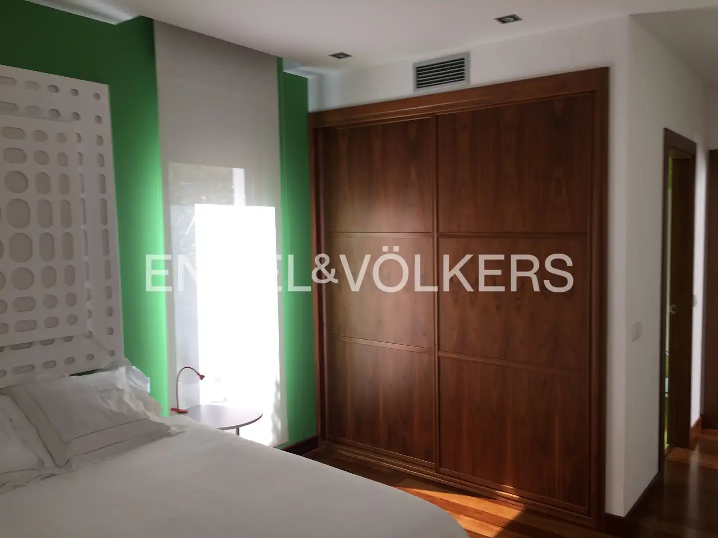 Habitación de Casa o chalet de alquiler en Torrelodones con Aire acondicionado, Calefacción y Jardín privado