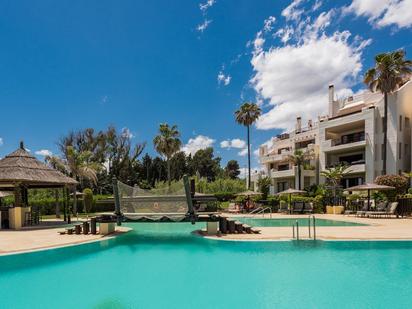 Piscina de Planta baixa en venda en Estepona amb Aire condicionat, Terrassa i Piscina