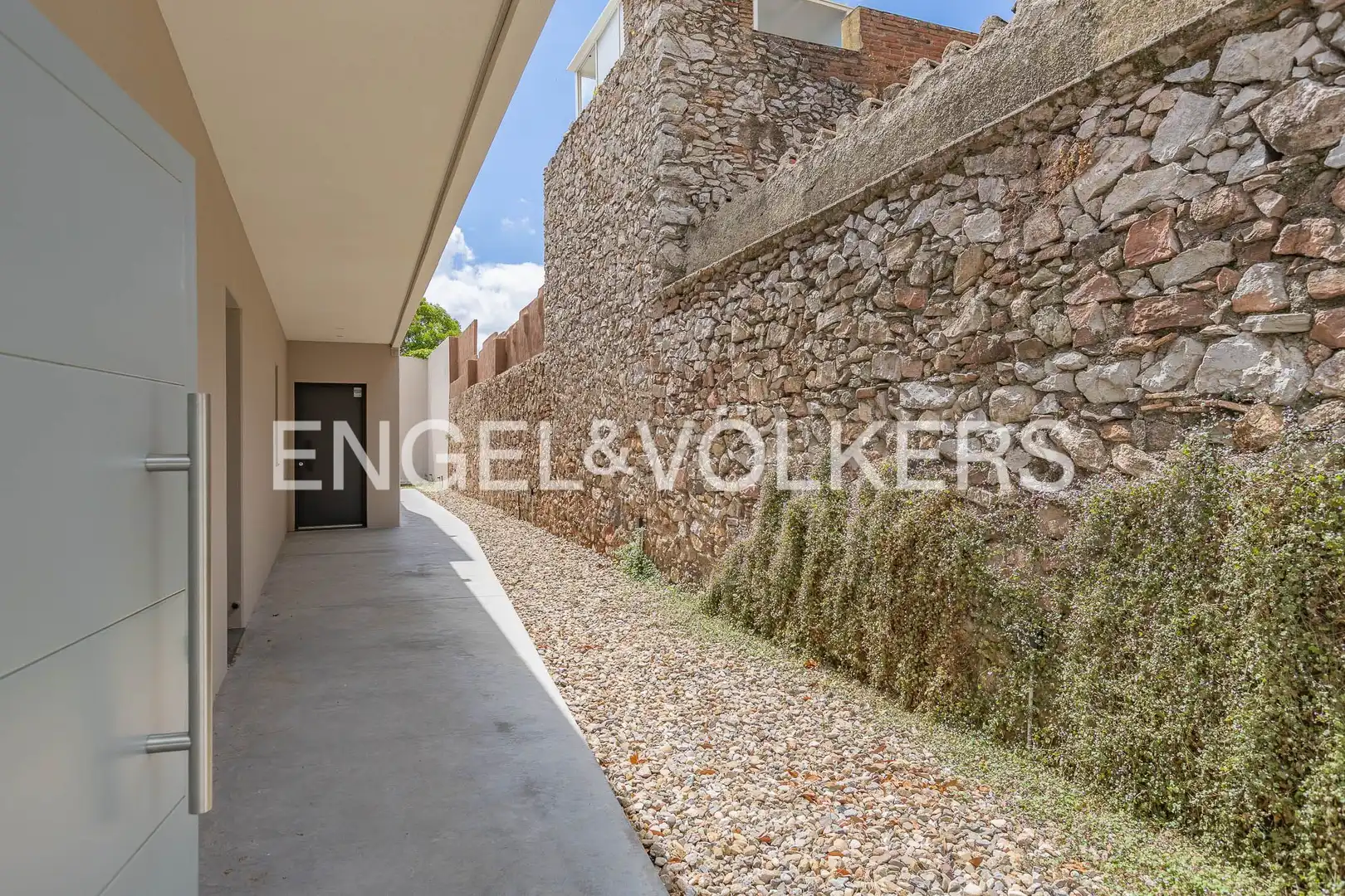 Vista exterior de Casa o chalet en venta en Matadepera con Calefacción, Parquet y Terraza