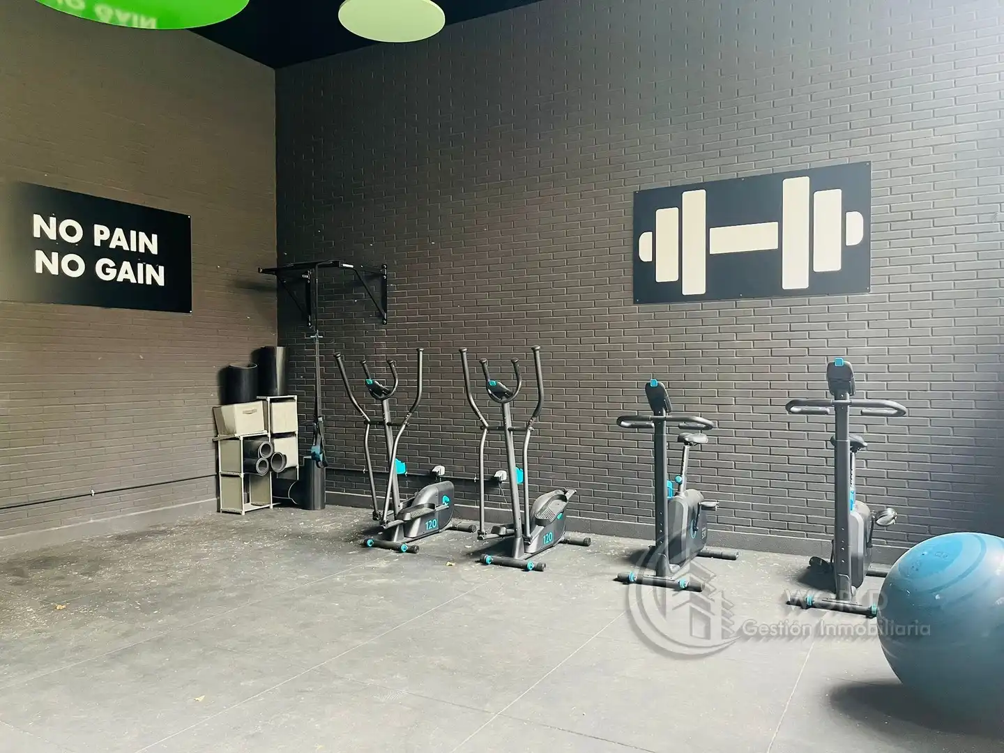 Dúplex de alquiler en Madrid con Aire acondicionado, Calefacción y Amueblado