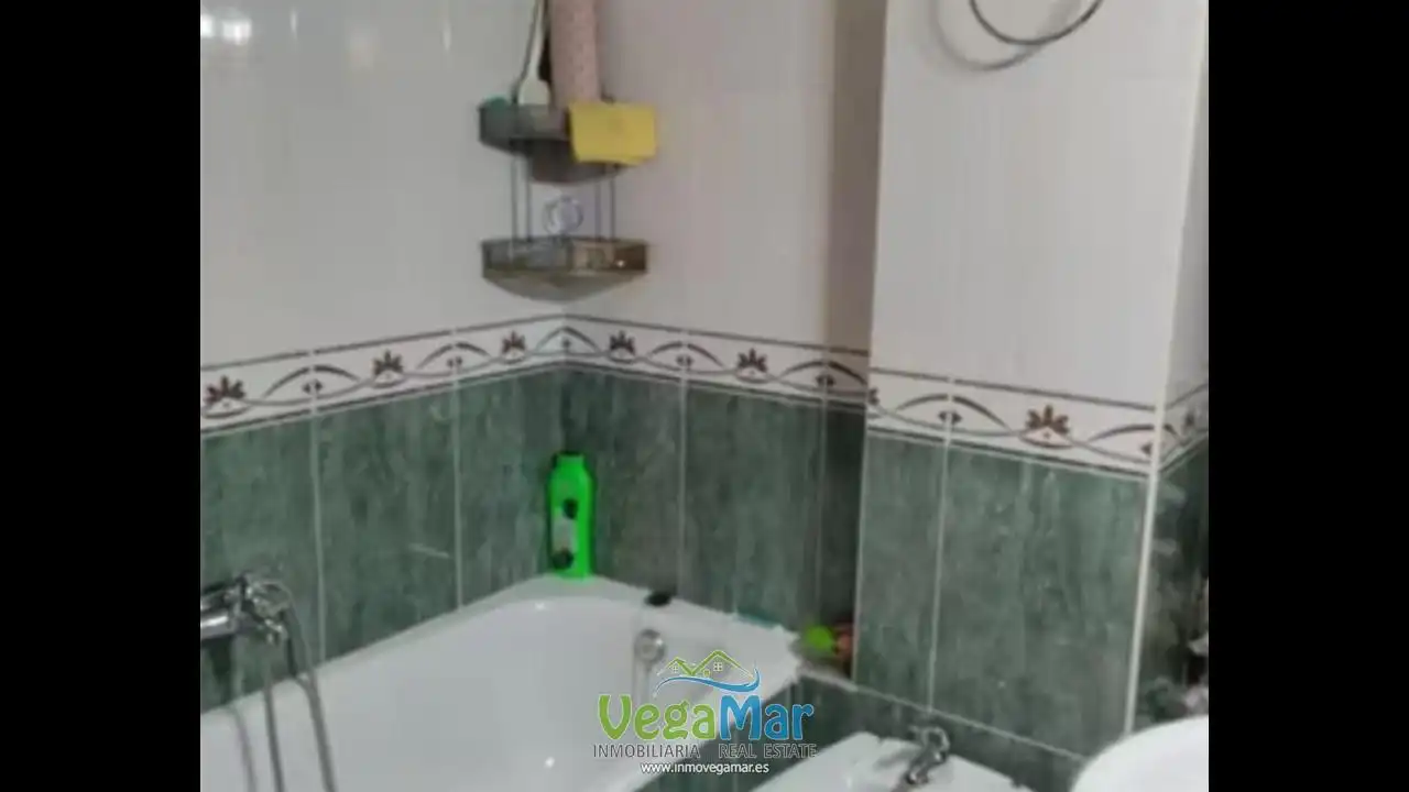 Bany de Casa o xalet en venda en Otívar
