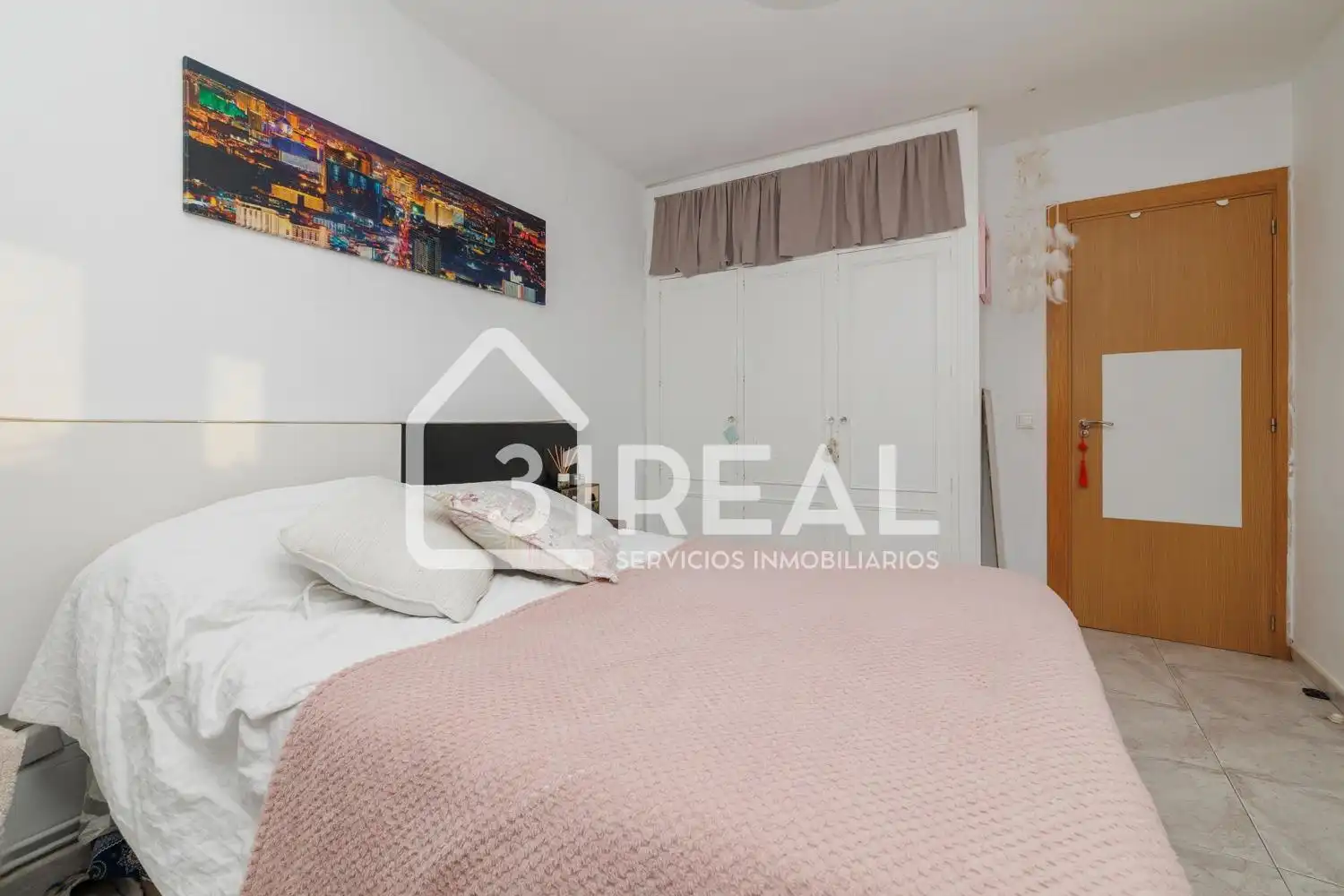 Bedroom of Flat for sale in Madrid  with Air Conditioner, Heating and Terrace