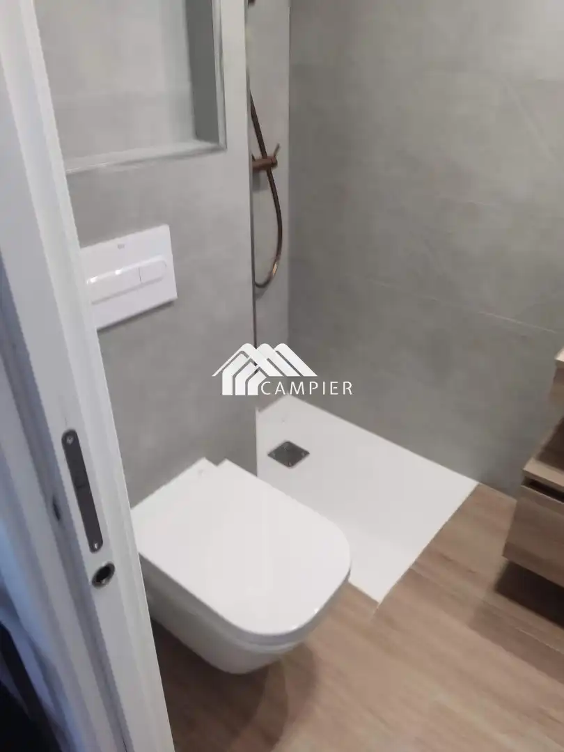 Bathroom of Flat for sale in Albacete  with Air Conditioner, Heating and Furnished