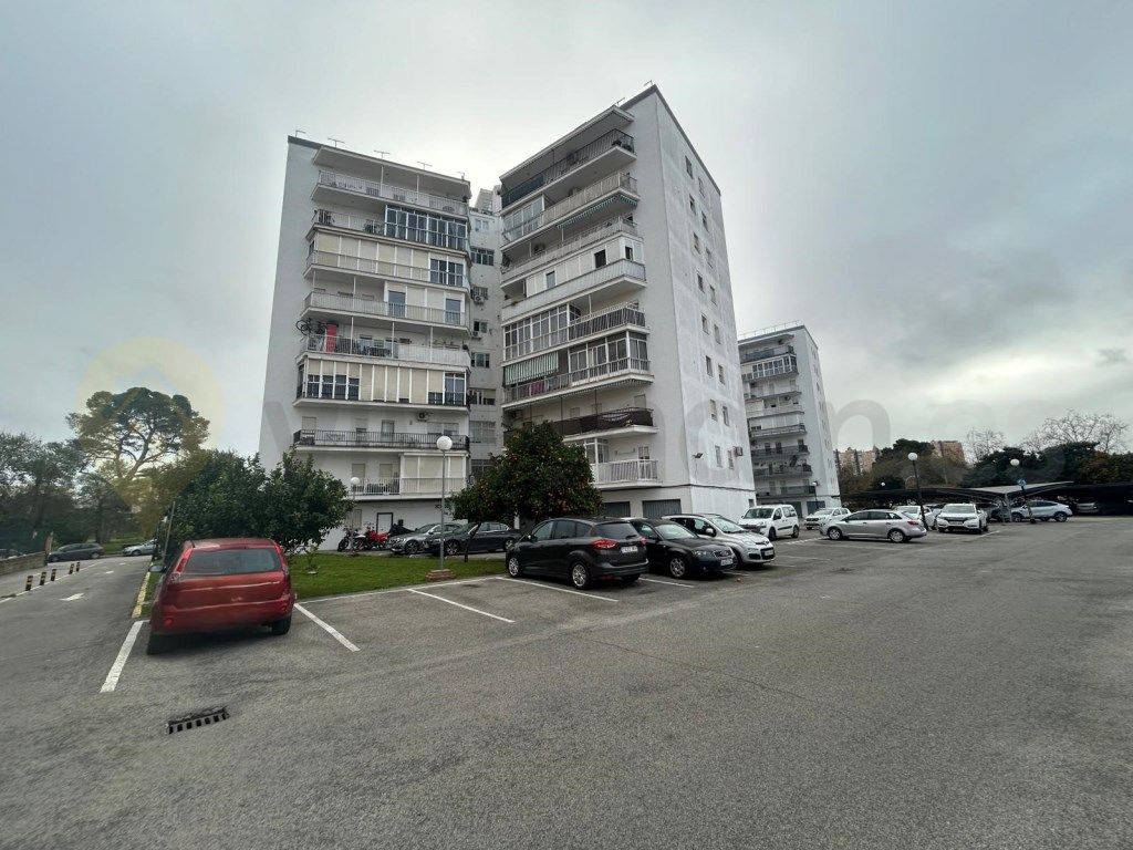 Vista exterior de Pis en venda en Jerez de la Frontera