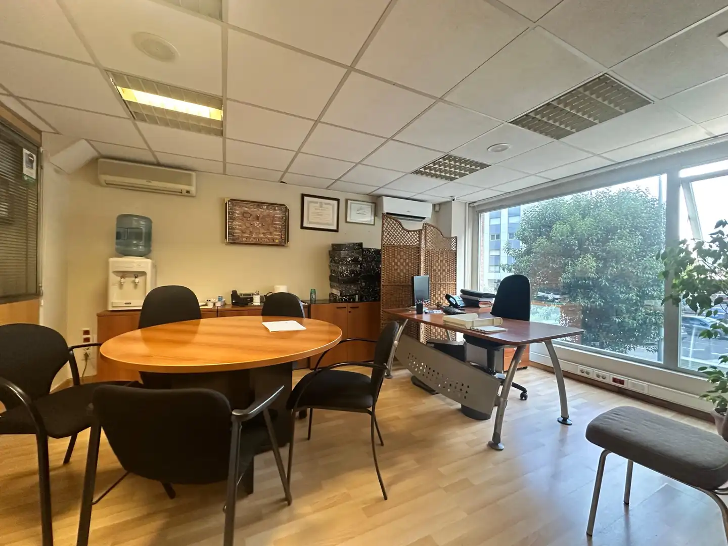 Oficina en venda en Vigo  amb Aire condicionat, Calefacció i Moblat