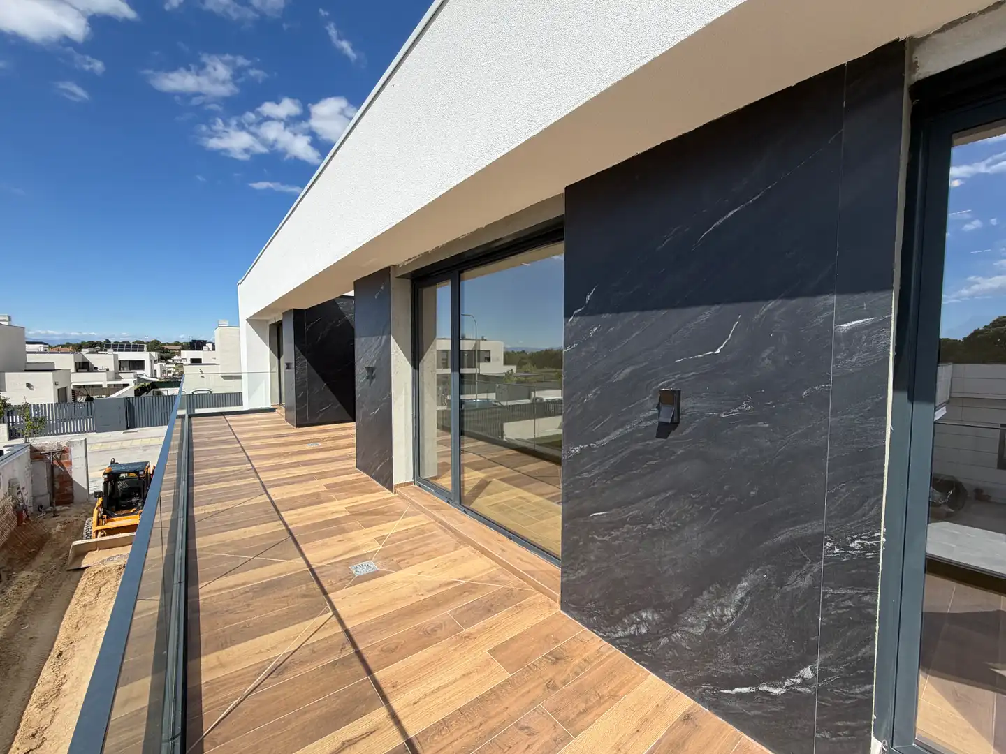 Reihenhaus mit Pool zum Verkauf in Calle Tallín, imagen 3