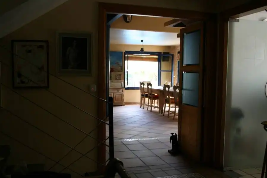 Chalet con piscina en venta en Garbinet - Vistahermosa, imagen 28