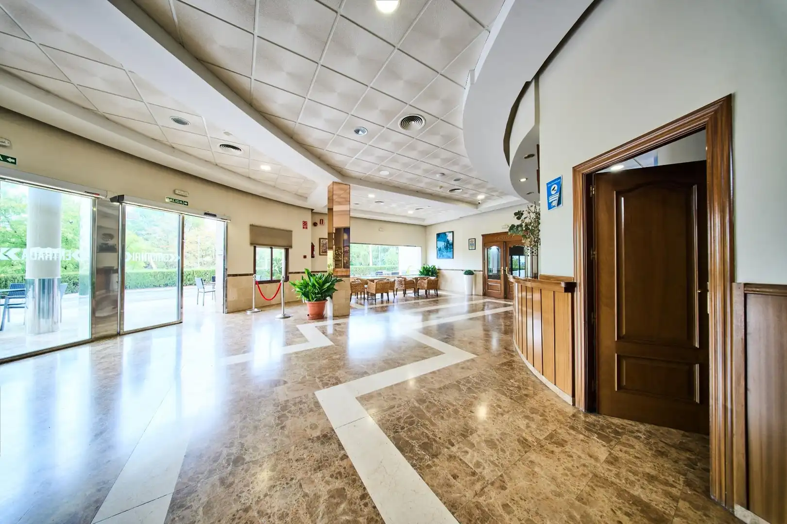 Buildings for sale in Quesada