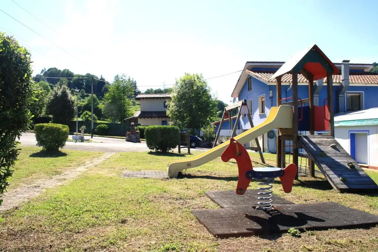 Hotel zum Verkauf in AS-114, imagen 2