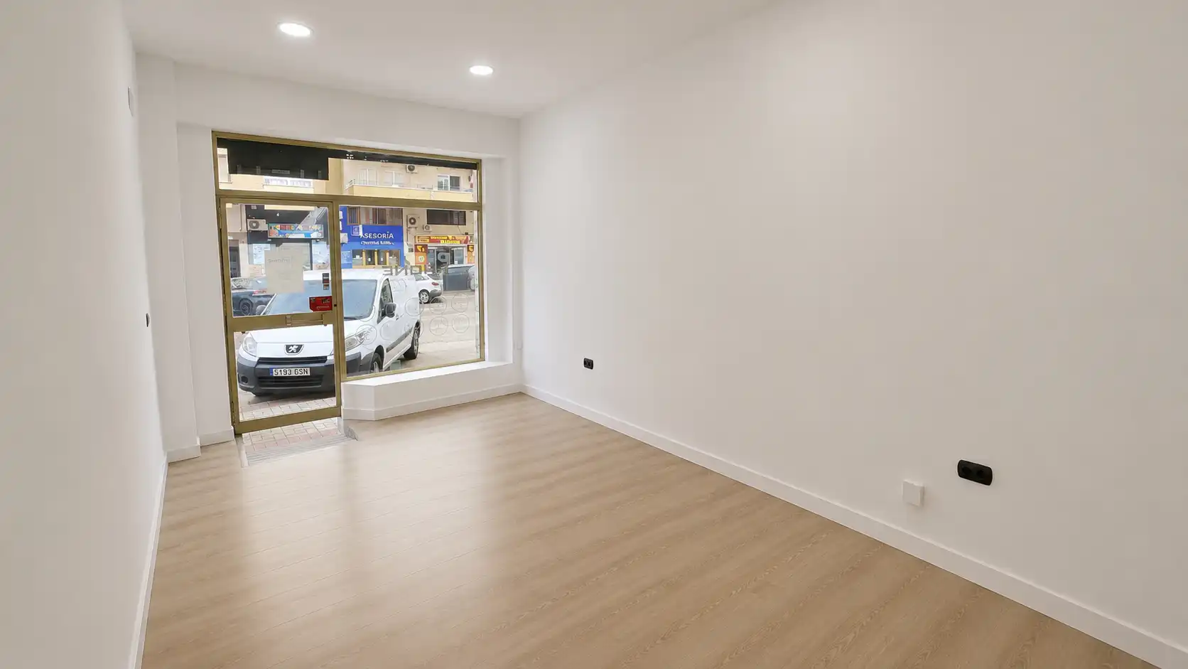 Commercial properties for rent in Málaga  with Air Conditioner, Heating and Parquet flooring