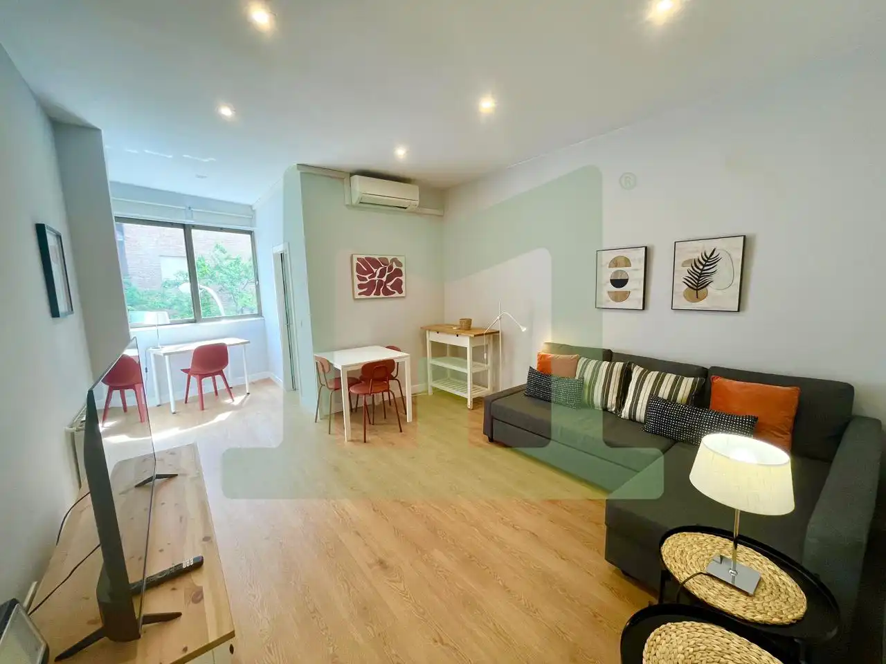 Sala de estar de Piso de alquiler en Madrid con Aire acondicionado, Calefacción y Amueblado