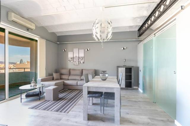 Apartamento en Alquiler en Sant Pere, Sta. Caterina i la Ribera