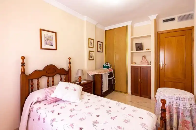 Bedroom of Houses for sale in Granada  with Terrace and Balcony