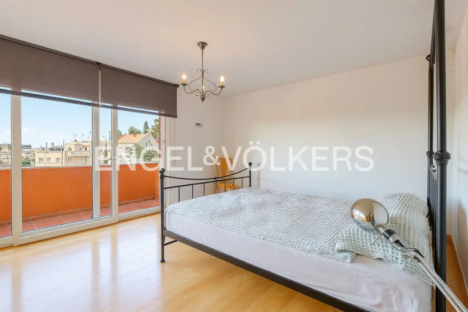 Habitación de Casa o chalet de alquiler en Esplugues de Llobregat con Aire acondicionado, Calefacción y Jardín privado