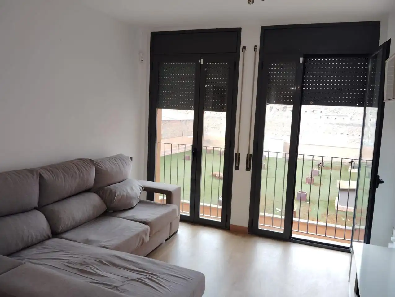 Bedroom of Flat for sale in Manresa  with Terrace and Furnished