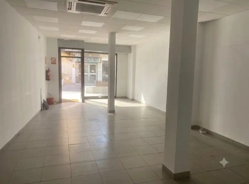 Local de lloguer en Ciudad Real amb Aire condicionat, Calefacció i Internet