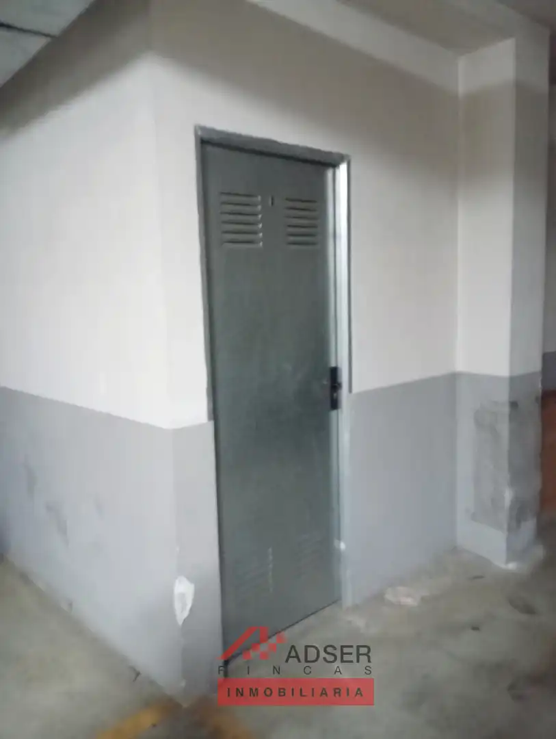 Piso en venta en Lardero con Calefacción, Parquet y Trastero