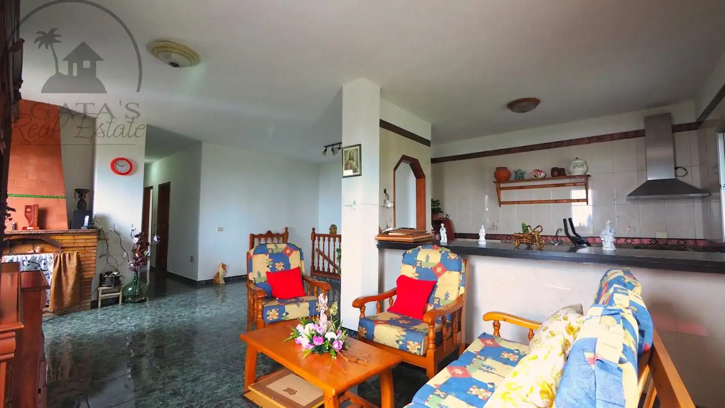 Casa con jardín en venta en La Vega - El Amparo - Cueva del Viento, imagen 7
