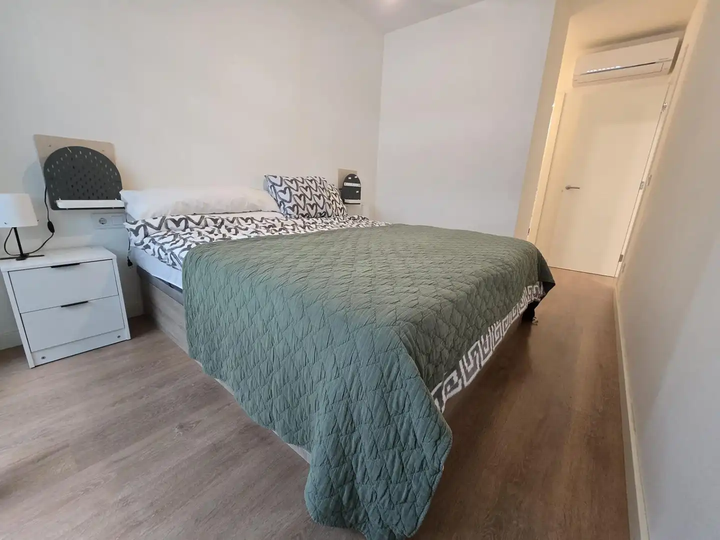 Dormitori de Planta baixa en venda en  Palma de Mallorca amb Aire condicionat, Jardí privat i Parquet