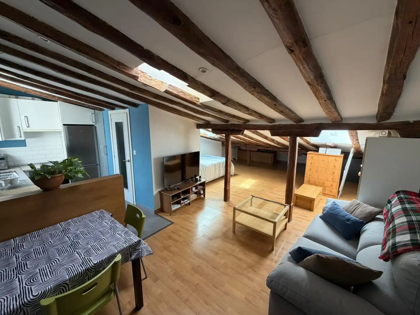 Sala de estar de Piso de alquiler en Madrid con Aire acondicionado, Calefacción y Amueblado
