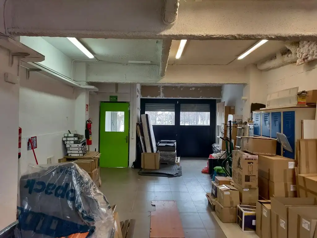 Business premises for sale in Carrer Menéndez Pelayo, imagen 2