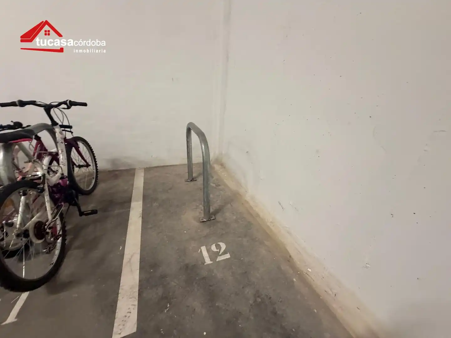 Parking de Planta baja en venta en Córdoba con Aire acondicionado, Terraza y Trastero