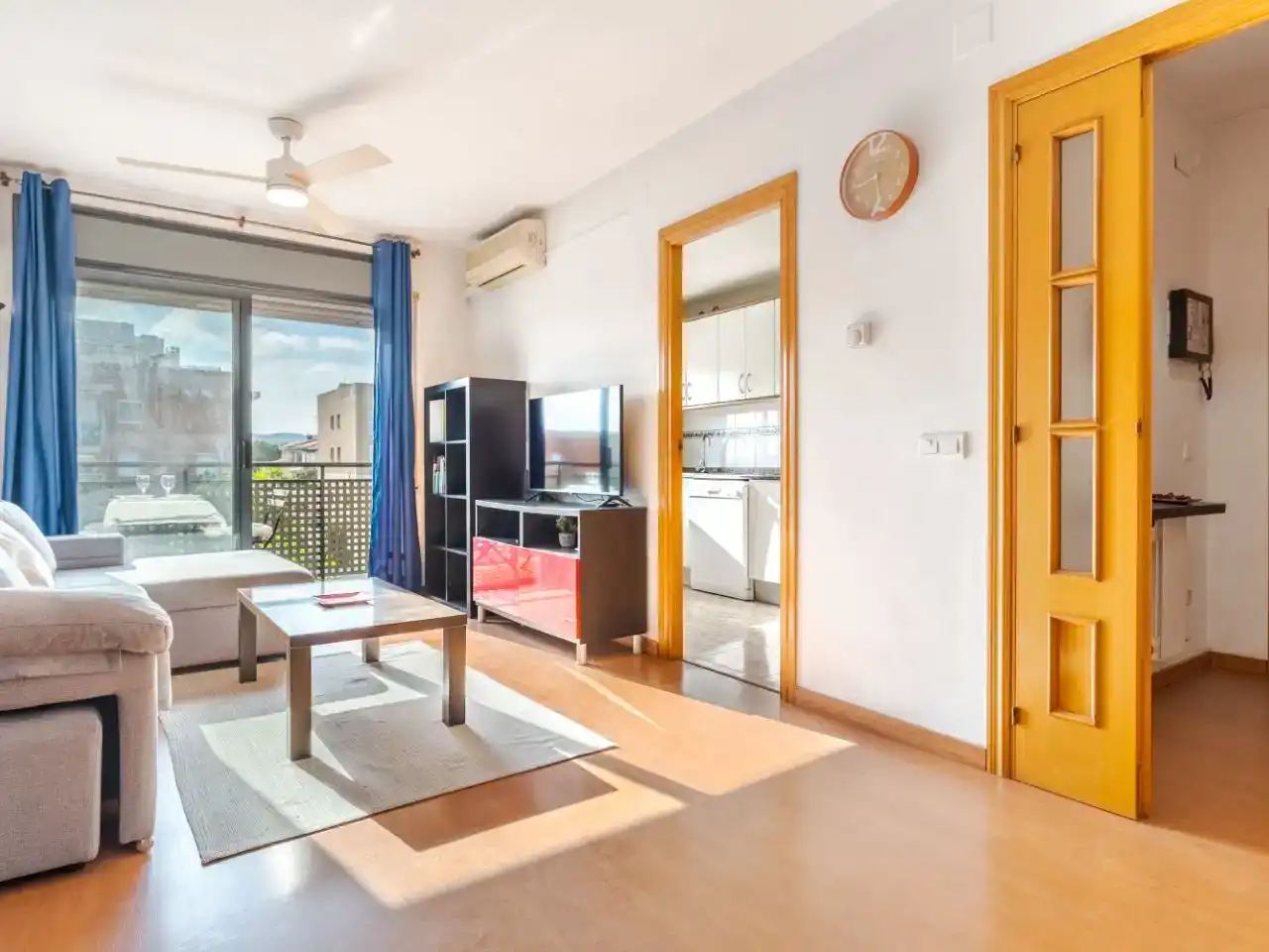 Sala de estar de Piso en venta en Cubelles con Aire acondicionado y Balcón