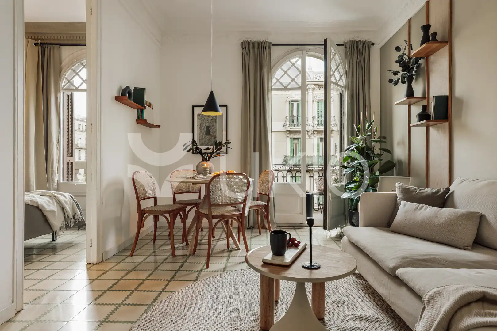Sala de estar de Apartamento de alquiler en Barcelona con Aire acondicionado, Calefacción y Amueblado