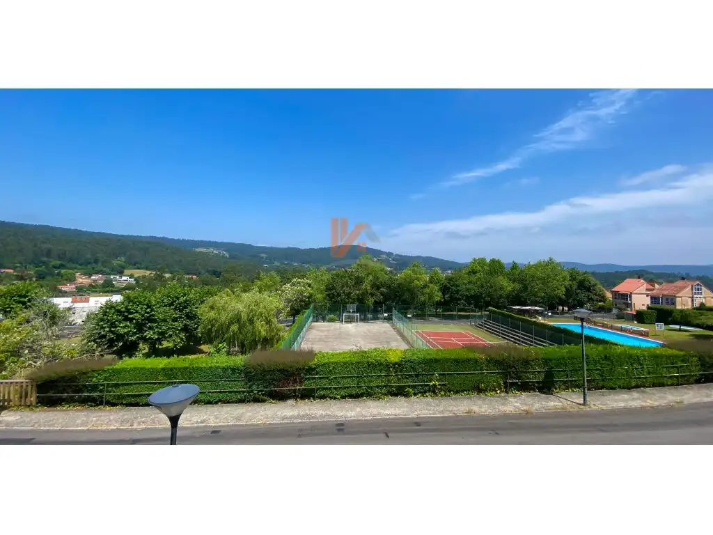 Jardín de Casa adosada en venta en Brión con Jardín privado, Terraza y Piscina