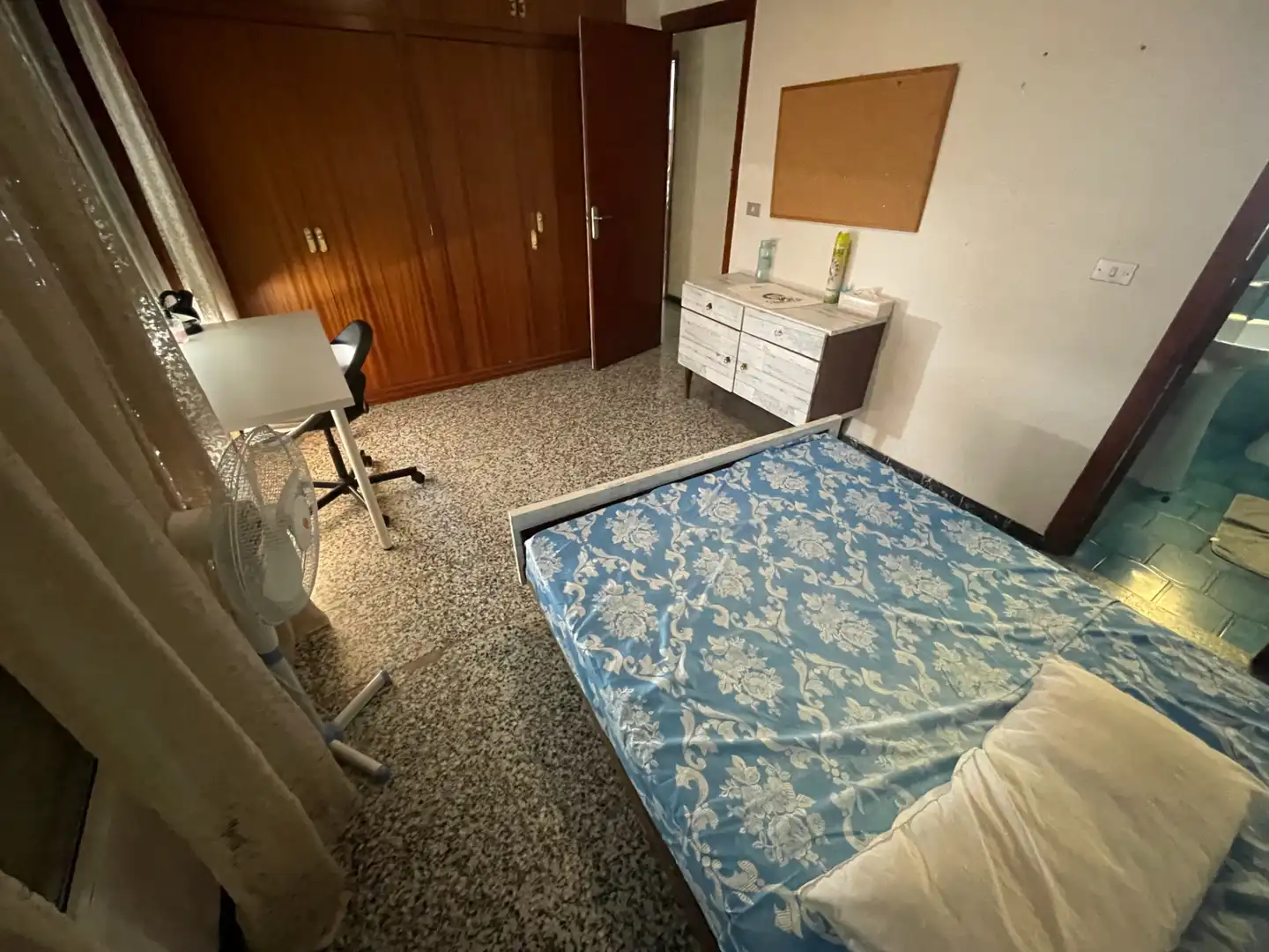 Habitación de Piso de alquiler en Murcia con Amueblado, Horno y Lavadora