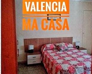 Dormitori de Pis de lloguer en  Valencia Capital amb Aire condicionat, Moblat i Forn