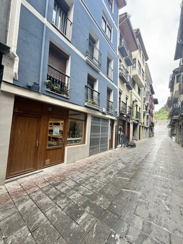 Vista exterior de Local en venta en Elgoibar
