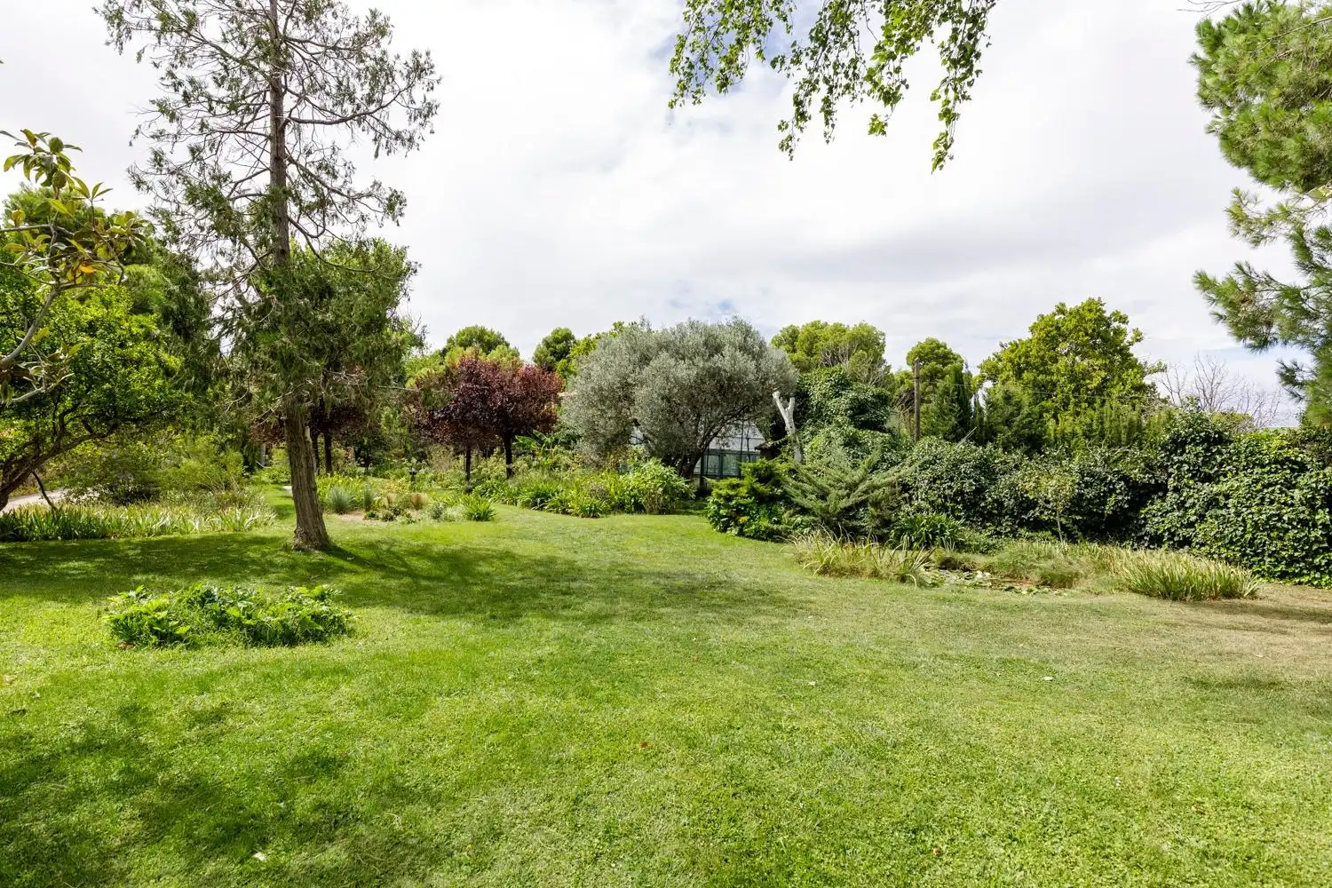 Jardí de Casa o xalet en venda en Zaragoza amb Aire condicionat, Calefacció i Jardí privat