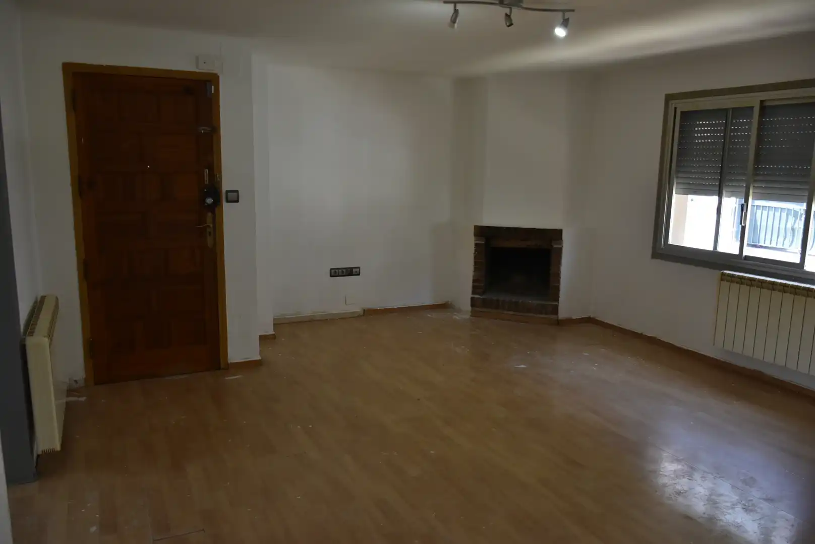 Piso en venta en Sant Celoni con Calefacción, Parquet y Balcón
