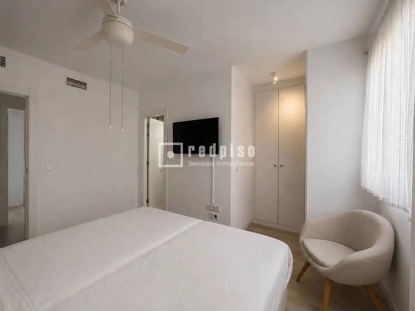 Bedroom of Flat for rent in Torremolinos  with Air Conditioner, Heating and Private garden
