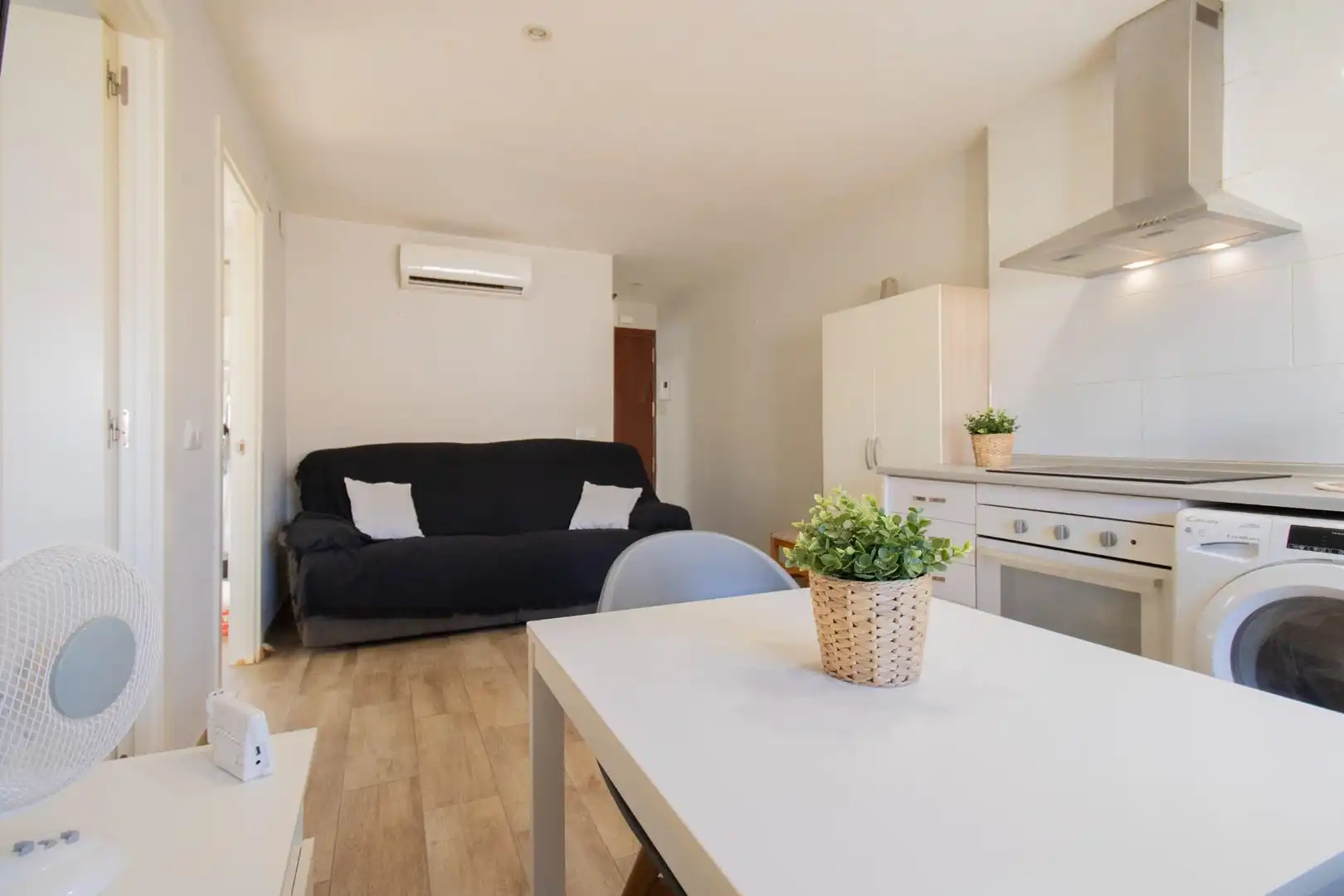 Living room of Flat for sale in Valencia  with Air Conditioner