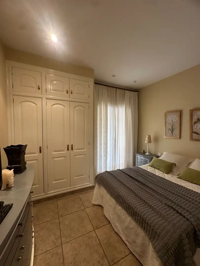 Habitación de Casa o chalet en venta en Montornès del Vallès con Aire acondicionado, Calefacción y Jardín privado