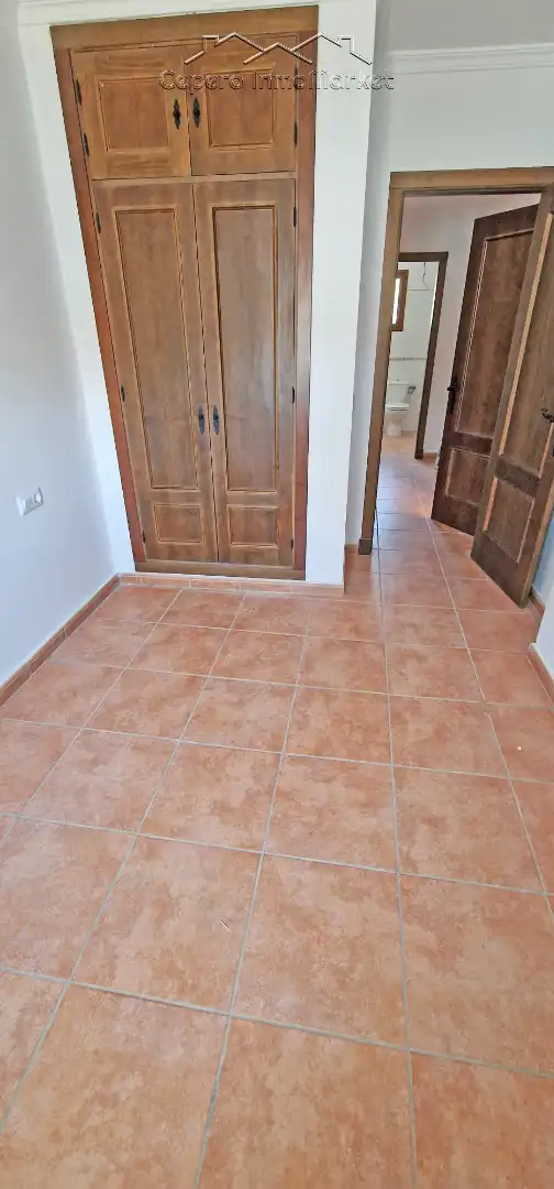 Einfamilien-Reihenhaus zum Verkauf in El Puerto de Santa María mit Privatgarten und Balkon