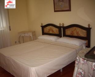 Bedroom of Flat to rent in Leganés  with Air Conditioner and Terrace