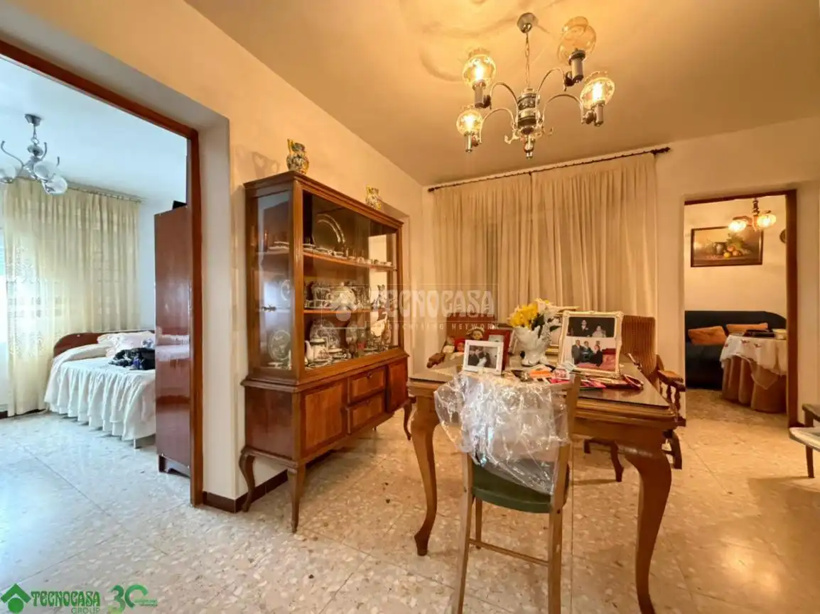 Comedor de Casa adosada en venta en Santa Cruz de la Zarza con Calefacción, Terraza y Amueblado