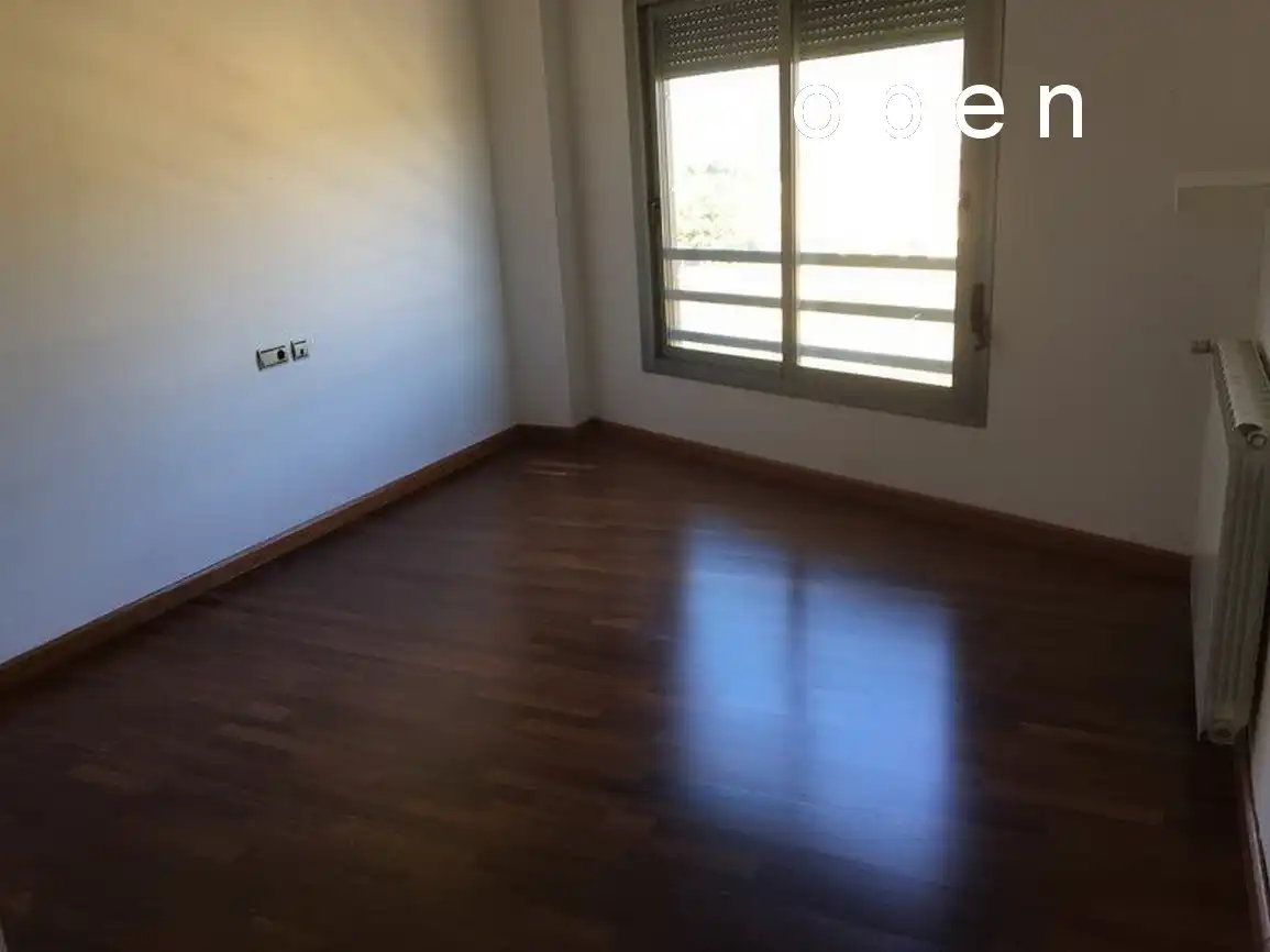 Flat for rent in Tablero Bajo - Arruzafilla