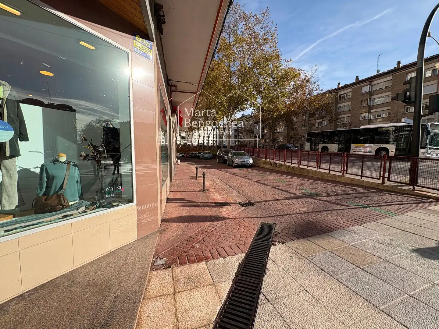 Vista exterior de Local de lloguer en Vitoria - Gasteiz