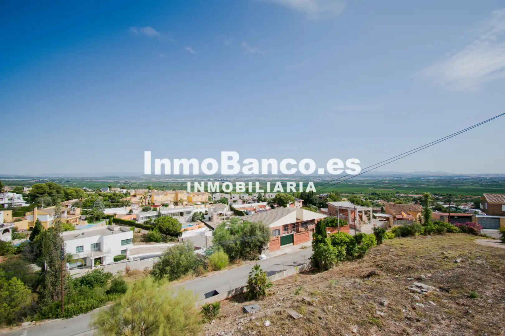 Casa o chalet en venta en Chiva con Jardín privado, Parquet y Terraza