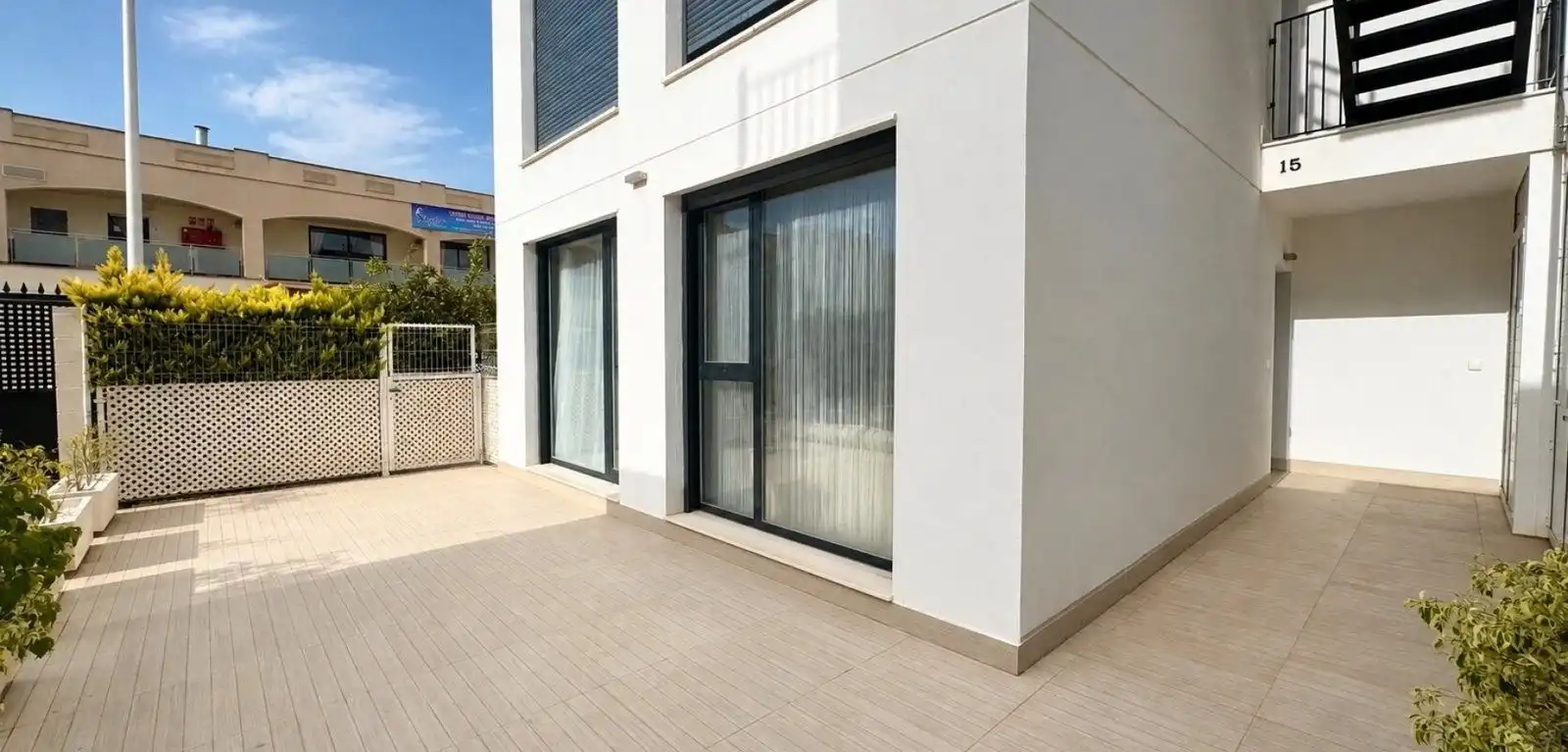 Apartament amb piscina en venda a Punta Prima, imagen 5