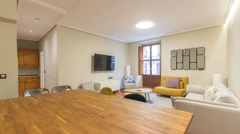 Foto 3 de Piso en venta en Calderería, Casco Antiguo, Pamplona / Iruña