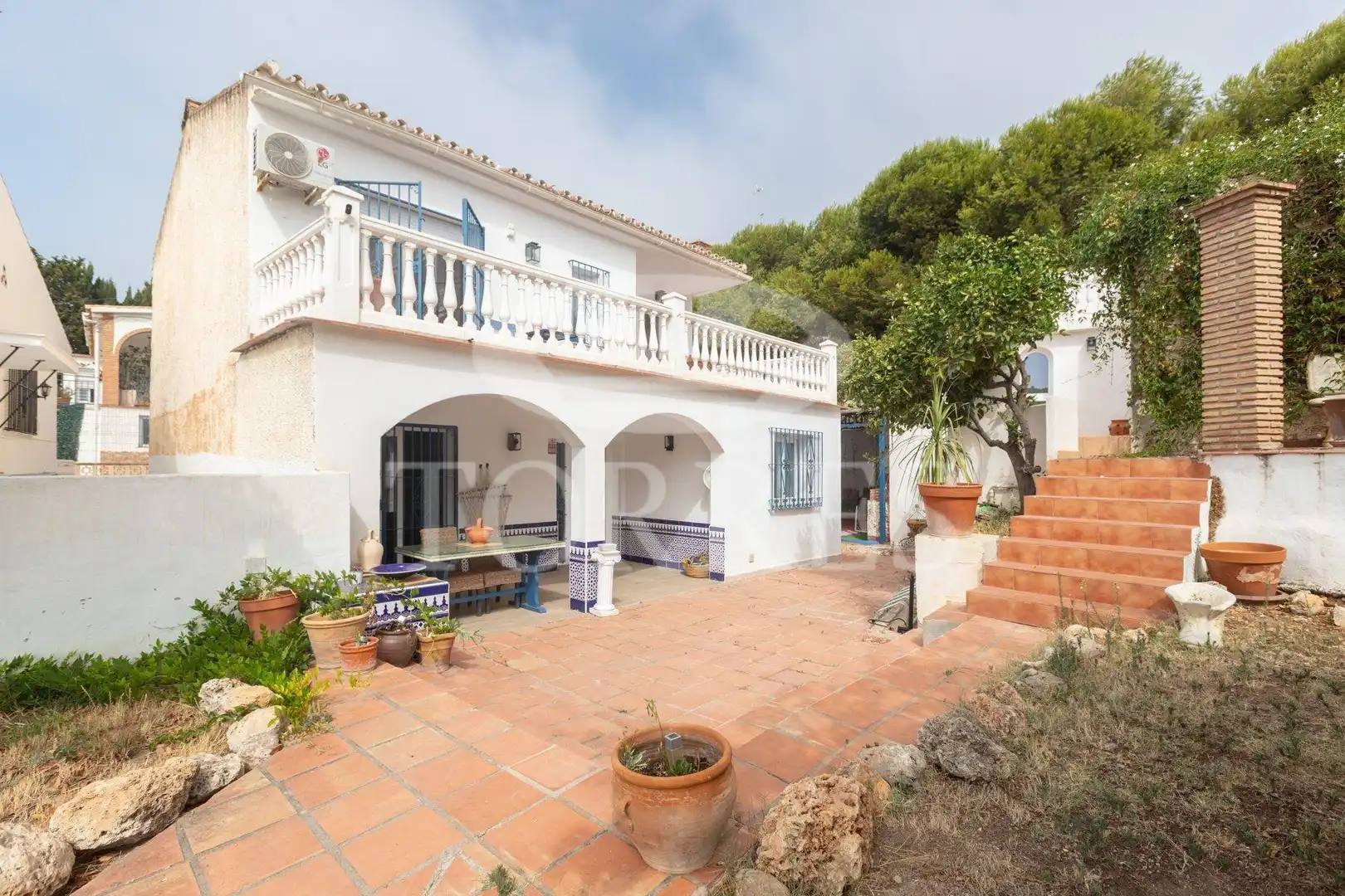Außenansicht von Wohnung zur untervermieten in Vélez-Málaga mit Klimaanlage, Privatgarten und Terrasse