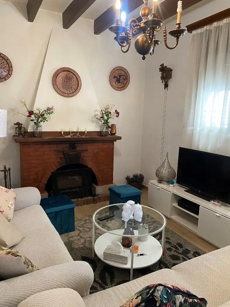 Sala d'estar de Casa adosada en venda en Castellterçol