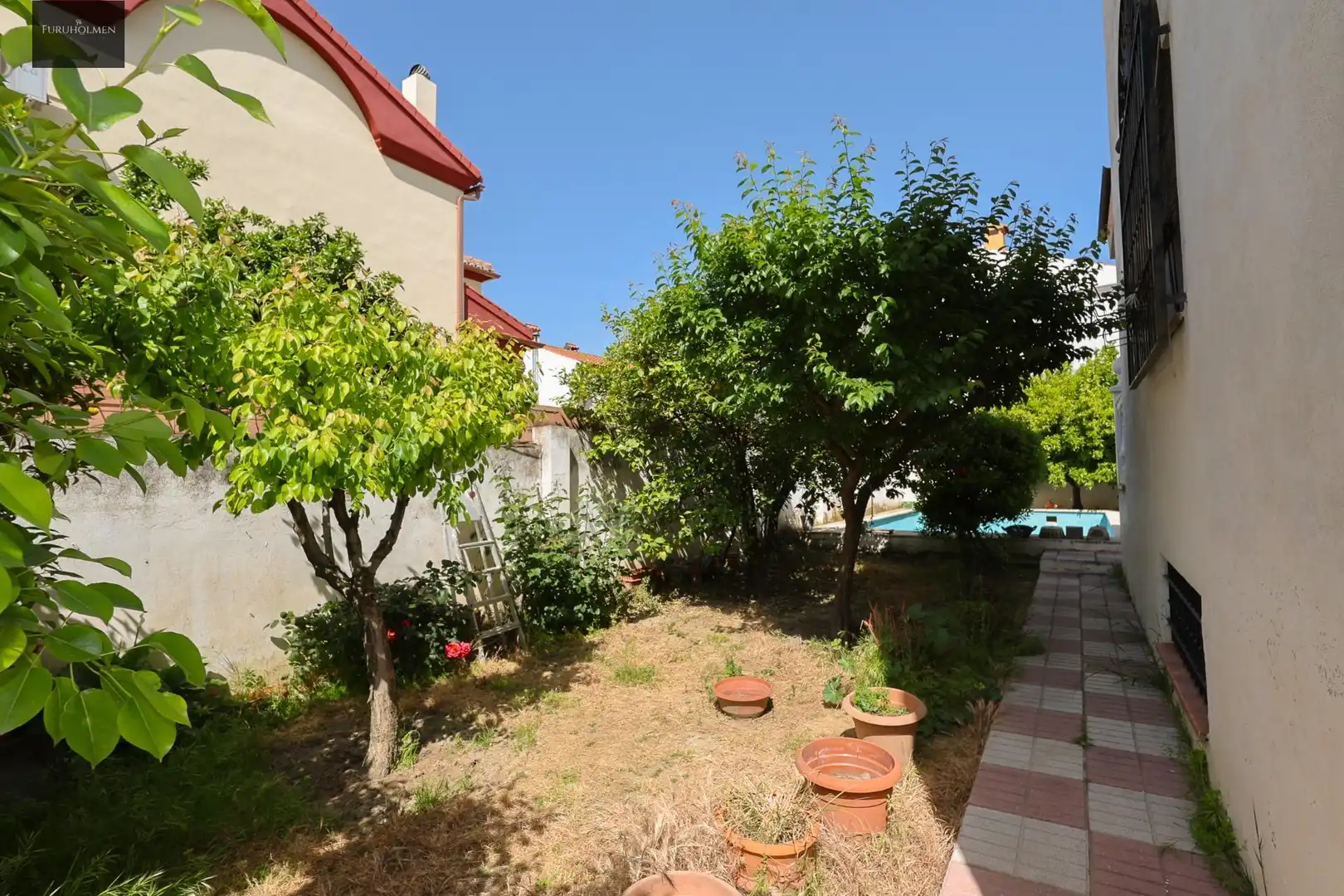Jardí de Casa o xalet en venda en Las Gabias amb Aire condicionat, Piscina i Balcó